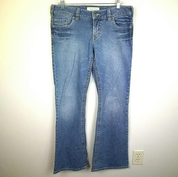 Maurices Jacie Flare Jeans | sz 5/6 - Picture 1 of 4